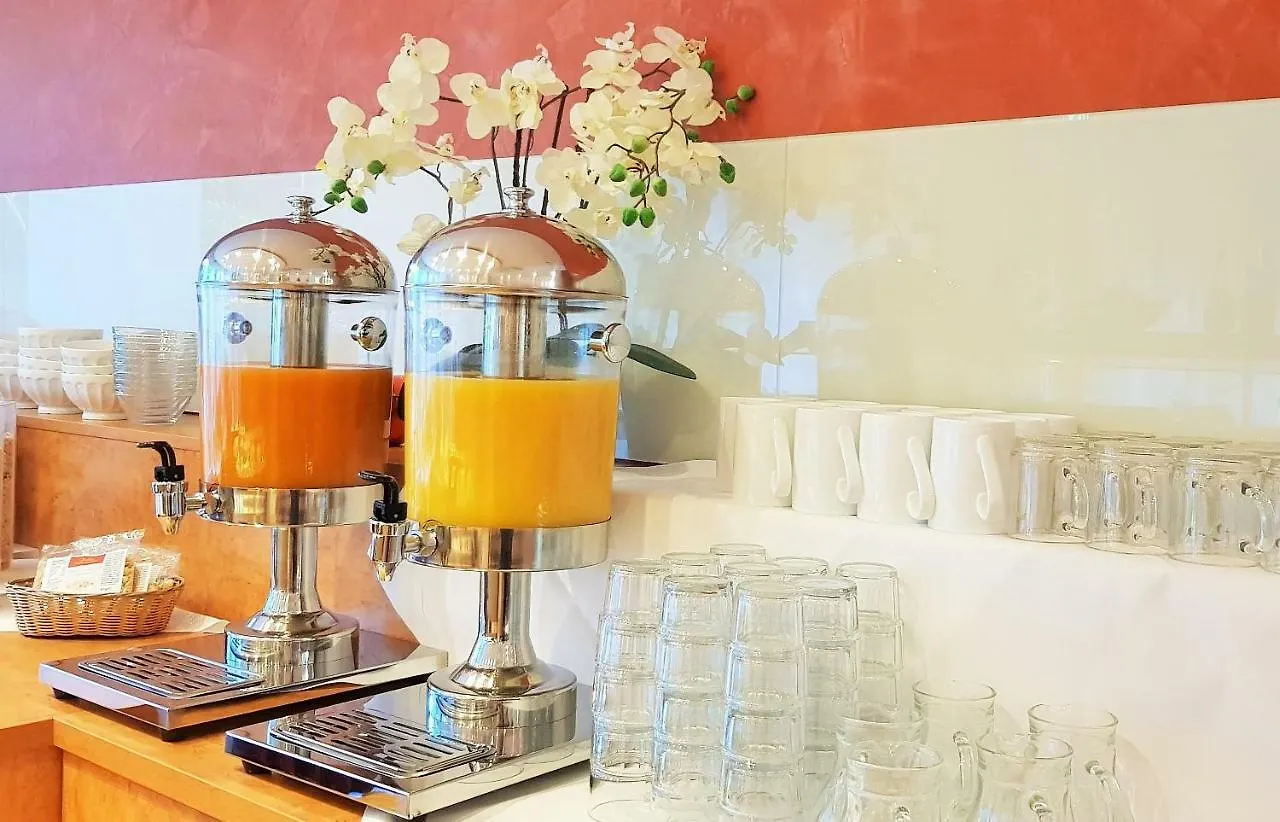 Hotel Mingarden Dusseldorf
